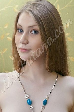 Нина, метро Чистые пруды Нина, метро Чистые пруды