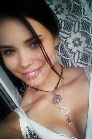 Лена, метро Зябликово
