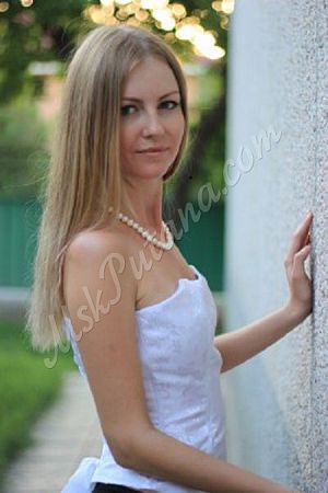 Настя, метро Выхино