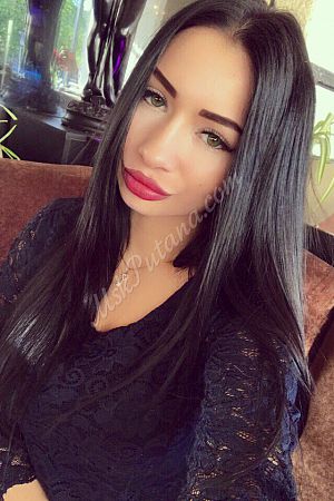 Наташа, метро Кузнецкий мост Наташа, метро Кузнецкий мост