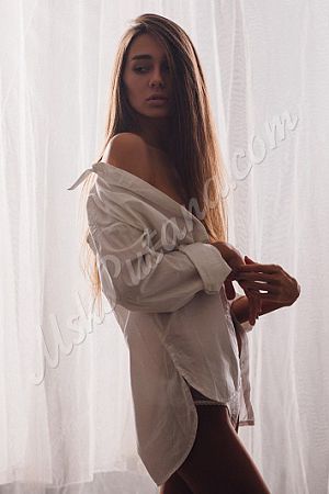 Карина, метро Домодедовская Карина, метро Домодедовская