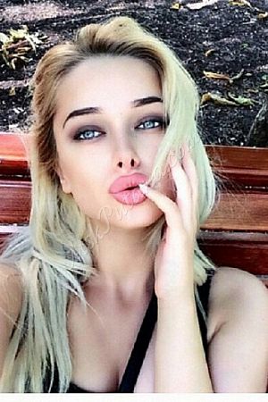 милана, метро Цветной бульвар