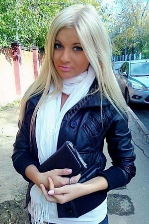 Лена, метро Беговая