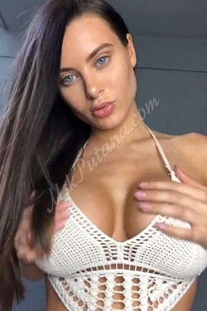 Анна, метро ВДНХ