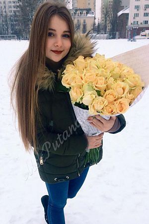 Лариса, метро Нахимовский проспект