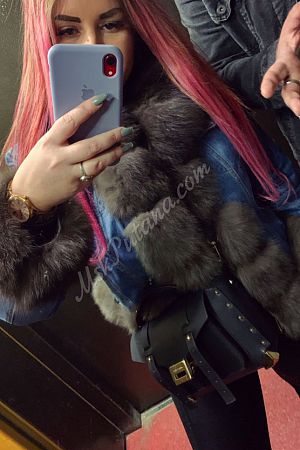 Алла, метро Балтийская