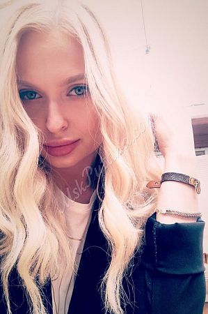 Лариса, метро Новохохловская Лариса, метро Новохохловская