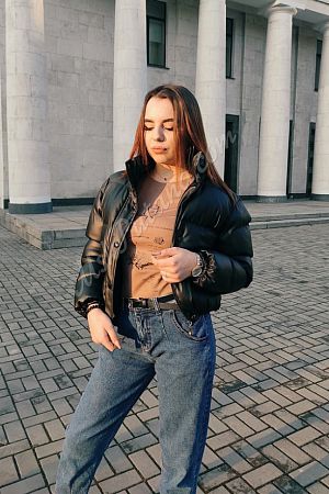 Анна, метро Университет