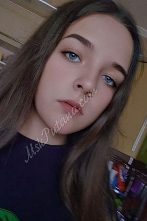 Катерина, метро Динамо