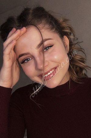 Лена, метро Щёлковская