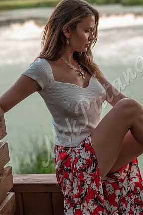 Лена, метро Стрешнево
