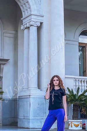 Лена, метро ВДНХ