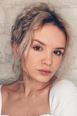 Анна, метро Фрунзенская