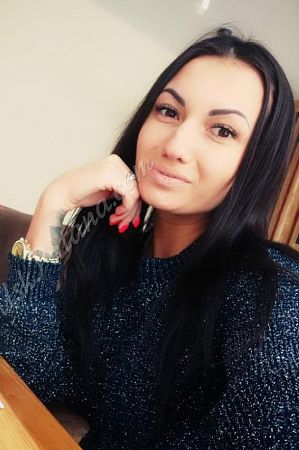 Анжелла, метро Ботанический сад