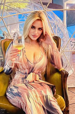 Лена, метро Фонвизинская Лена, метро Фонвизинская
