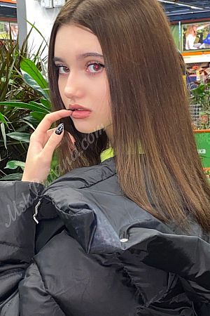 Лена, метро Тропарёво Лена, метро Тропарёво